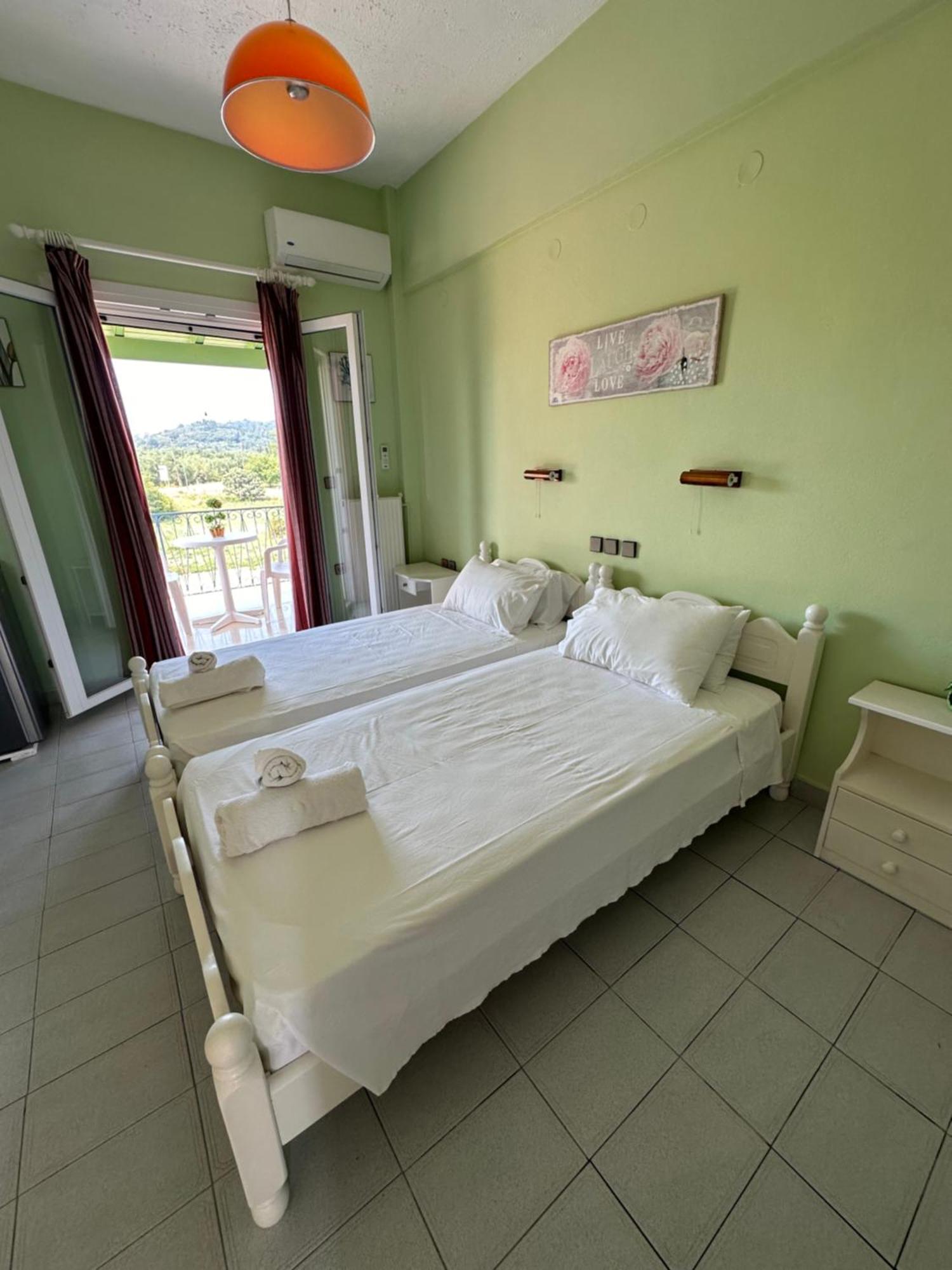 Telis Apartment Roda (Corfu)